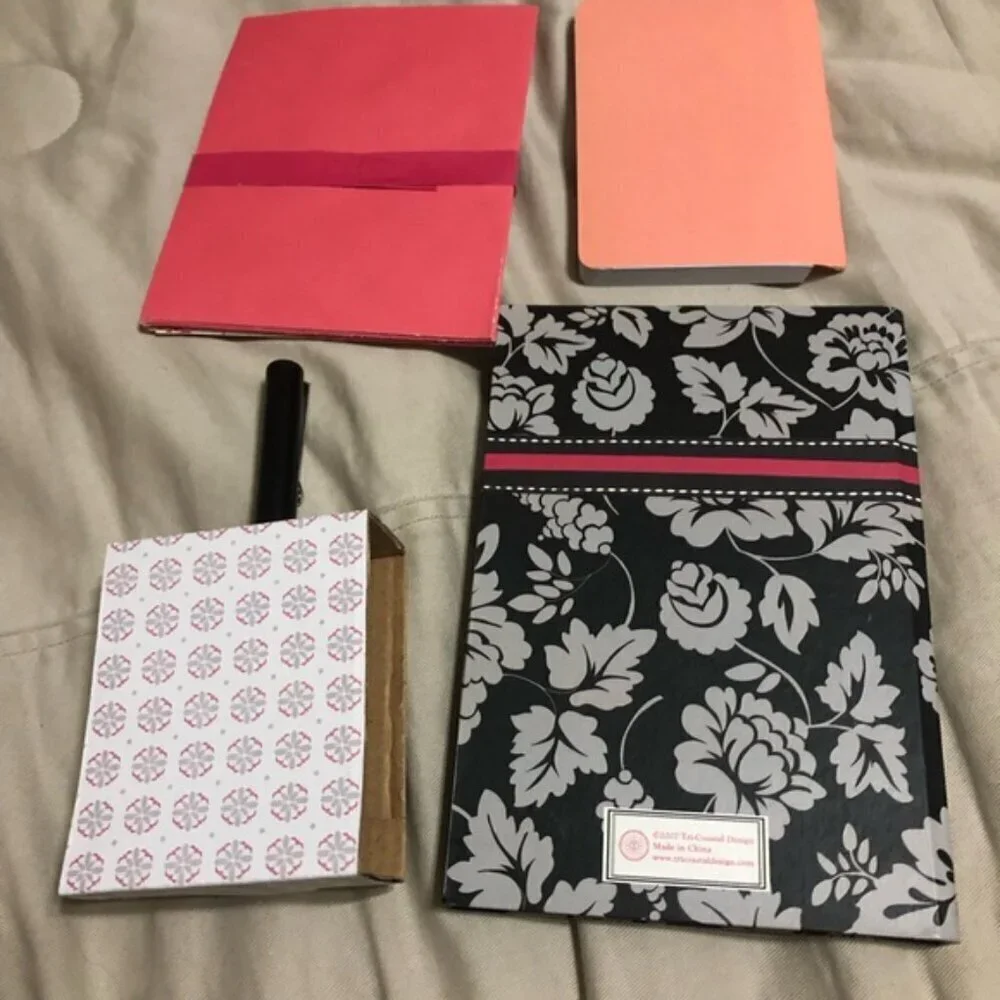 Floral Stationery Set with Pen